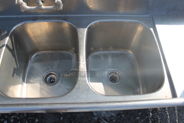 Stainless Steel Commercial 3 Bay Sink w/ Dual Drain Boards, Spray Nozzle Attachment and Handles. No Legs. - Image 6 of 7