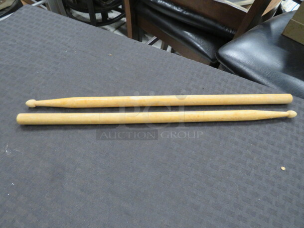 Set Of 2 Drum Sticks. - Image 1 of 1