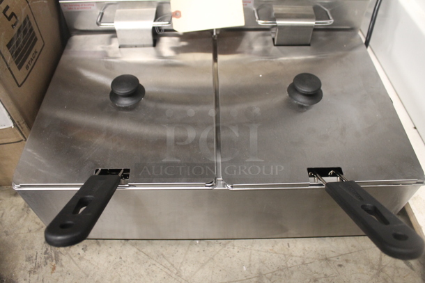 BRAND NEW! Galaxy 177EF20E Stainless Steel Countertop Electric Powered 20 Pound Dual Tank Fryer w/ 2 Metal Fry Baskets and Lids. 110 Volts, 1 Phase. Tested and Working! - Image 2 of 7