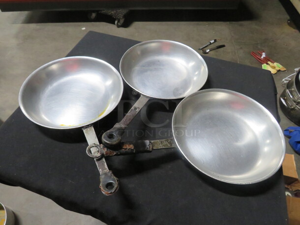 10.5 Inch Saute Pan. 3XBID - Image 1 of 1