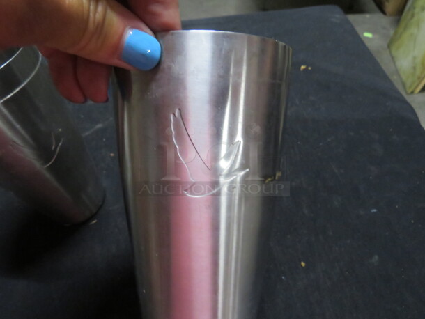 Sky Vodka Mixing Glass. 3XBID - Image 2 of 2