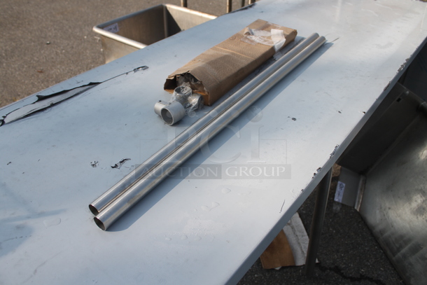 BRAND NEW SCRATCH AND DENT! Regency 600WT30X96SS 16-Gauge 304 Stainless Steel Commercial Table.  - Image 3 of 4
