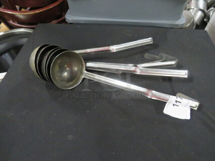 8oz Stainless Steel Ladle. 5XBID