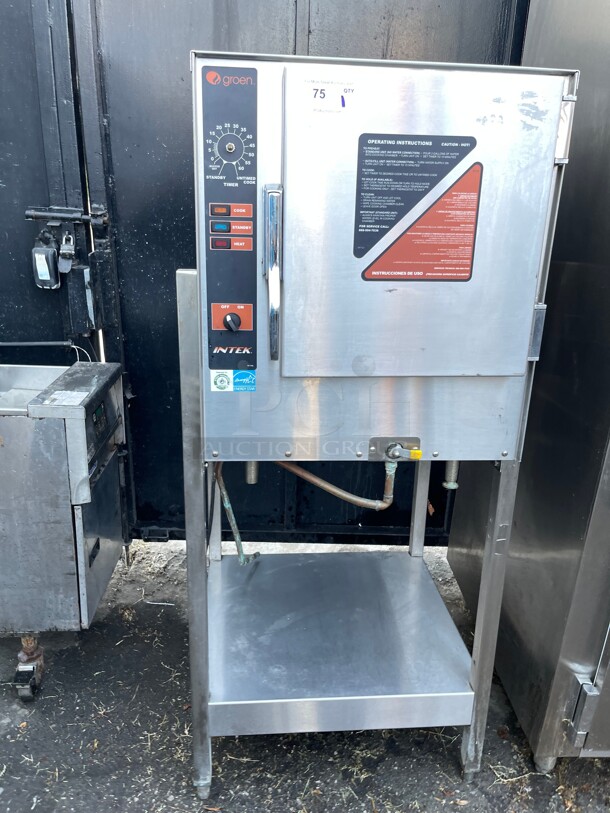 WOW! Groen XS-208-12-3 (6) Pan Commercial Convection Natural Gas Steamer - With Stand, 115 Volt NSF Tested and Working! - Image 4 of 10