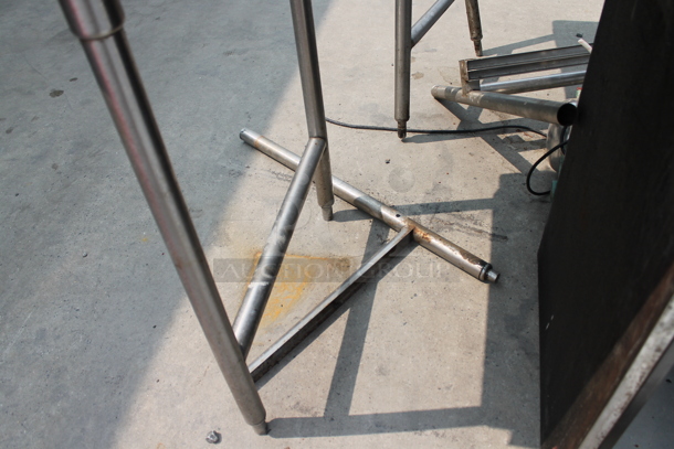 Stainless Steel Commercial Left Side Clean Side Dishwasher Table. - Image 2 of 3