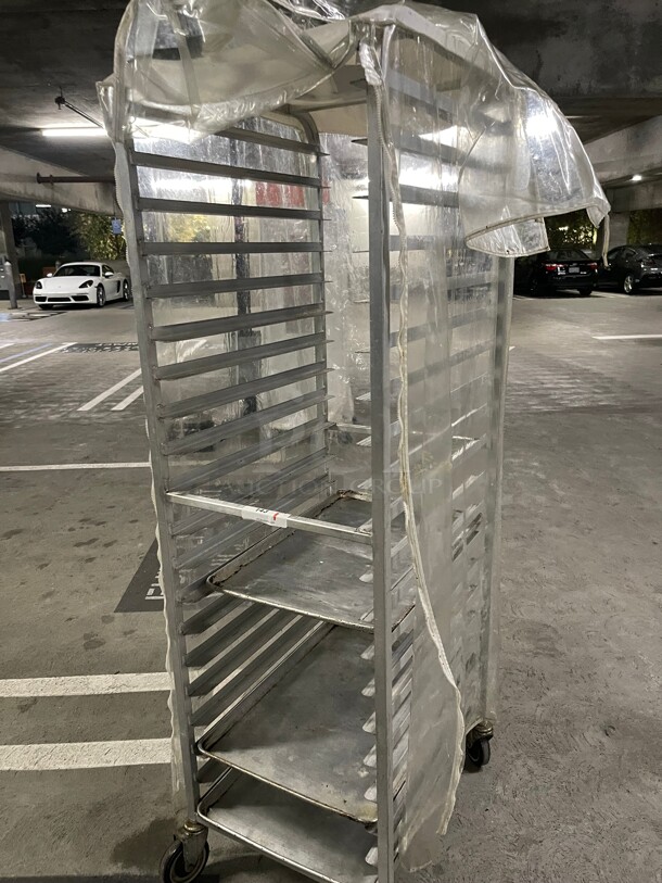Clean! Regency 20 Pan End Load Stainless Steel Bun / Sheet Pan Rack NSF With Cover - Image 2 of 9
