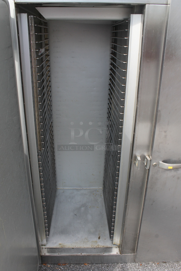 Traulsen G20010 Stainless Steel Commercial 2 Door Reach In Cooler. 115 Volts, 1 Phase. (outside) - Image 3 of 6