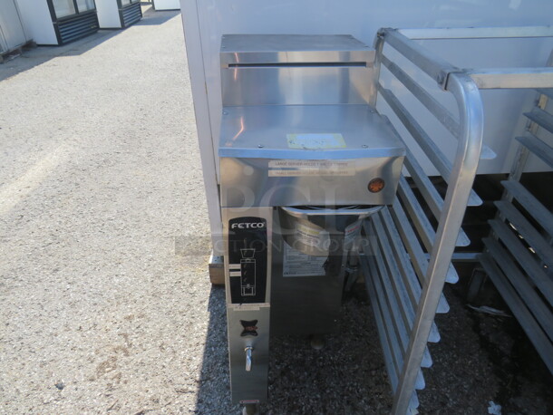 One Fetco Coffee Brewer With Filter Basket. #CBS-2051E. 120/208-240 Volt. 1 Phase.  13X17X38 - Image 1 of 1