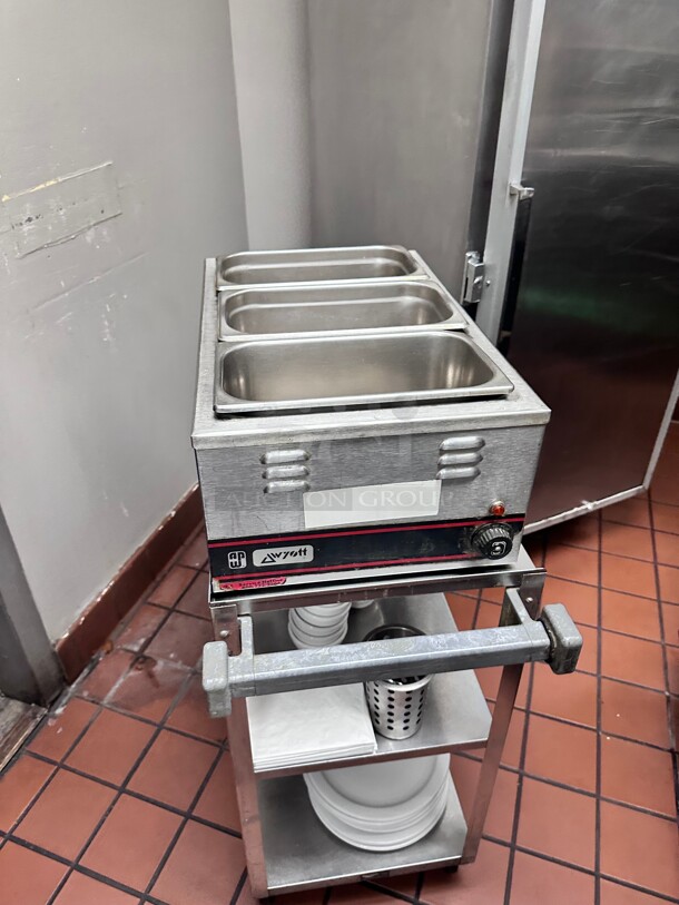 Working! APW W-3VI Countertop Food Warmer - Wet w/ (1) Full Size Pan Wells, 120v NSF Tested and Working! - Image 3 of 9