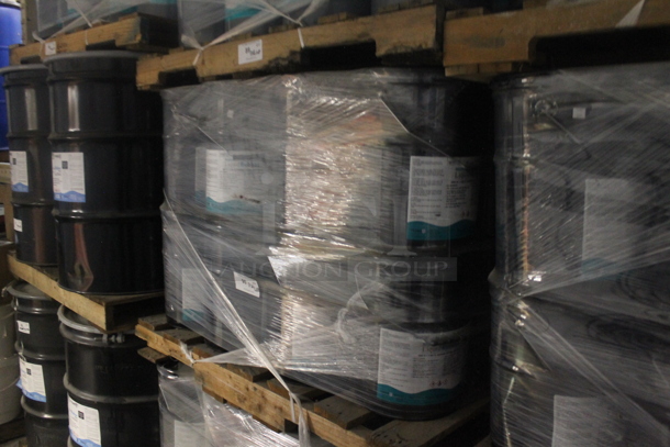 ALL ONE MONEY! PALLET LOT OF 24 Gray Barrels of Moisture Cure Liquid Rubber. BUYER MUST REMOVE. - Image 3 of 4