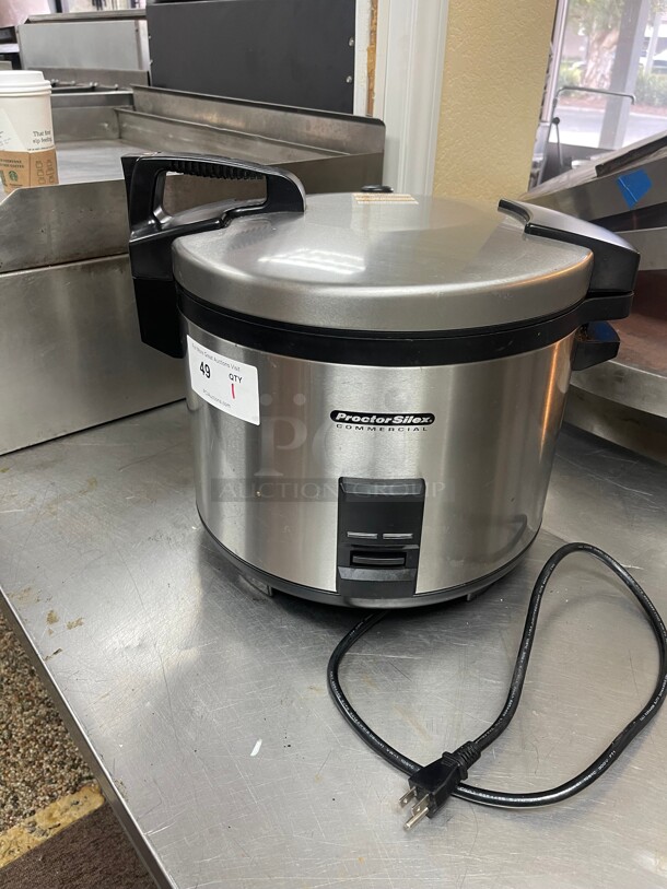 Clean! Proctor Silex 37560R Insulated Commercial Rice Cooker / Warmer, 60 Cup, Trigger Handle, NSF, 120 V NSF Tested and Working! 