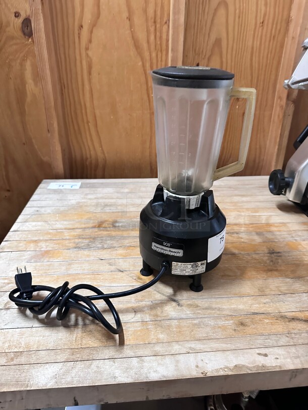 Working! Hamilton Beach 908 Commercial Bar Blender (HBB908) NSF 115 Volt NSF Tested and Working!  - Image 2 of 6