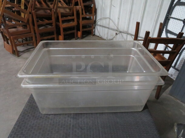 Full Size 8 Inch Deep Food Storage Container. 2XBID - Image 1 of 1