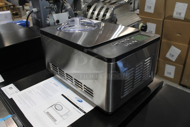 BRAND NEW SCRATCH AND DENT! Whynter ICM-200LS 2.1 Quart Capacity Automatic Compressor Ice Cream Maker in Stainless Steel. 115 Volts, 1 Phase. Tested and Working! - Image 4 of 7