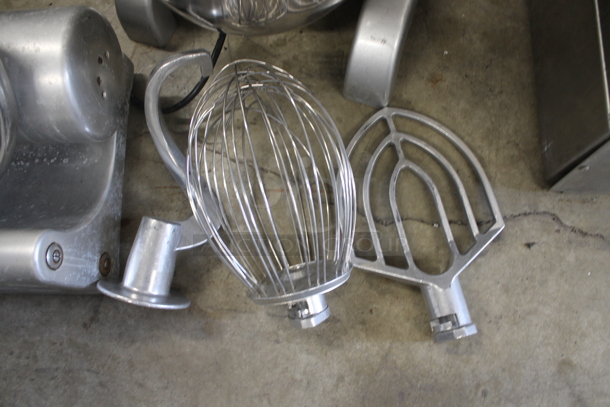 2021 General GEM120 Metal Commercial Countertop 20 Quart Planetary Dough Mixer w/ Stainless Steel Mixing Bowl, Bowl Guard, Whisk, Paddle and Dough Hook Attachments. 110 Volts, 1 Phase. Tested and Working! - Image 2 of 10