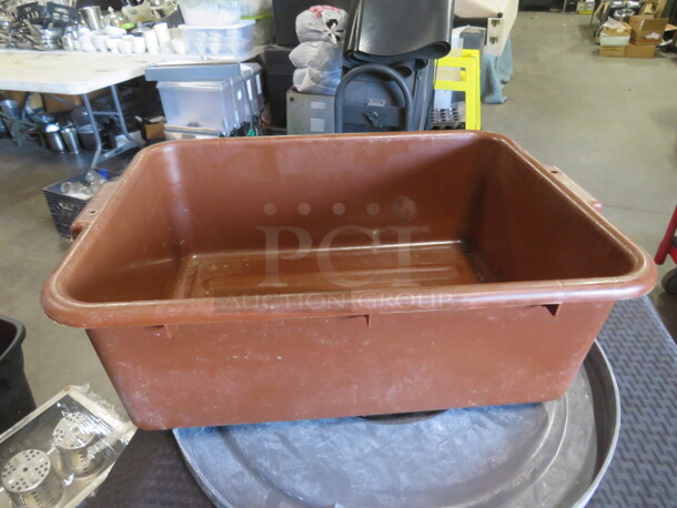 Brown Bussing Tub. 2XBID - Image 1 of 1