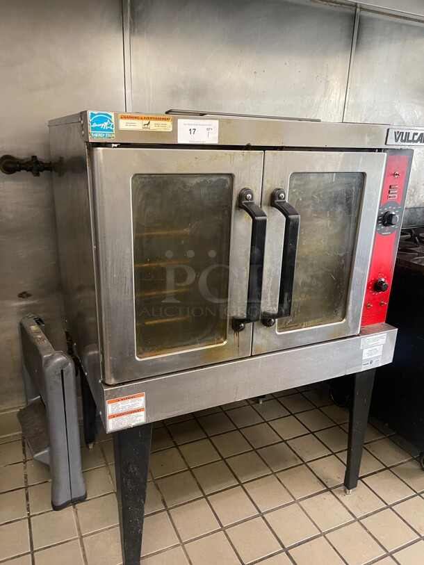 Late Model! Vulcan VC4GD Commercial Single Full Size Natural Gas Convection Oven - 50,000 BTU One Stand With 5 Shelves NSF Tested and Working!