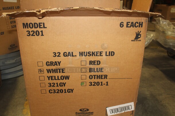 NEW IN BOX! 2 Boxes (6 Count Each) Continental 32 Gallon Trash Can Lids With Hole. 12X Your Bid!  - Image 2 of 2