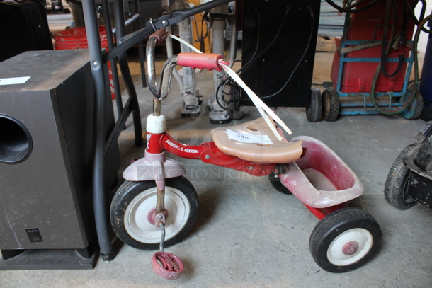 Radio Flyer Red Metal Tricycle. 15x23x20