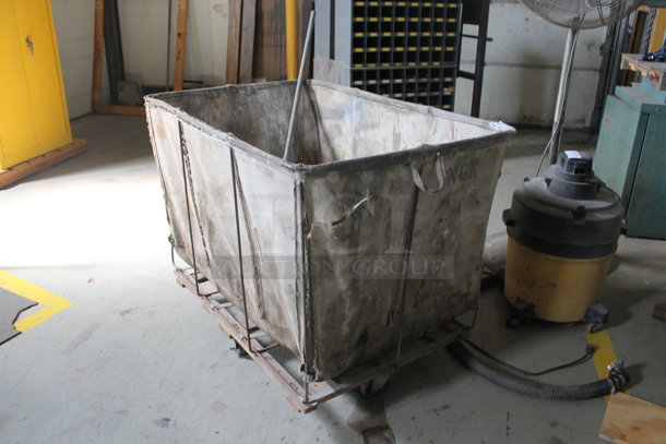 Laundry Cart on Commercial Casters. - Image 2 of 5