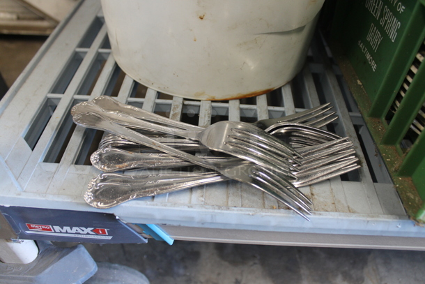 ALL ONE MONEY! Lot of Ceramic Plates in Crate, Forks and Bucket. - Image 4 of 5