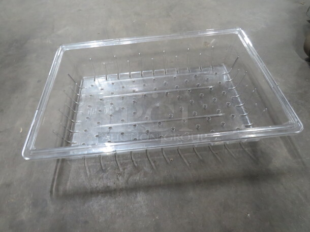 One Cambro 18X26 Perforated Food Storage Container.