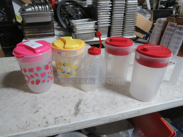 Assorted Pitcher. 5XBID - Image 1 of 1
