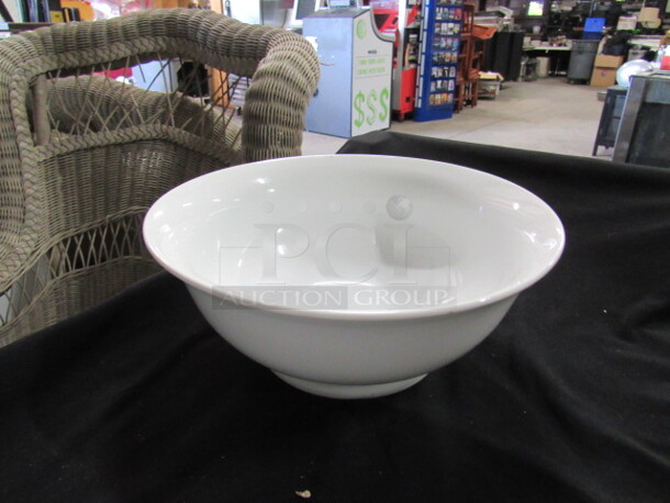 10X4.5 Better Homes And Garden Bowl. 3XBID