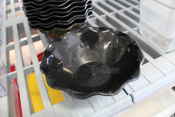 ALL ONE MONEY! Lot of 14 Black Poly Bowls! 4.5x4.5x2 - Image 3 of 3