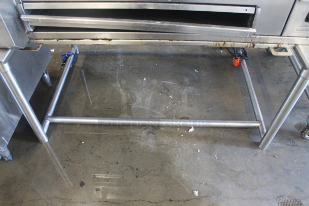 Duke Stainless Steel Commercial Natural Gas Powered Charbroiled Burger Grill on Metal Legs. - Image 3 of 10