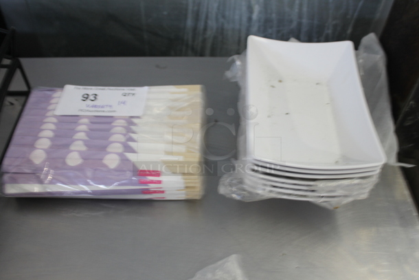 ALL ONE MONEY! Lot of Various Items Including Metal Mesh Round Pizza Baking Sheets and Wood Bin - Image 3 of 5