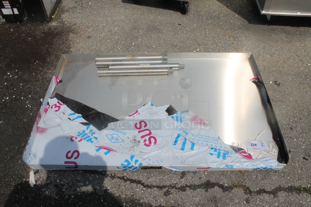 BRAND NEW SCRATCH AND DENT! Stainless Steel Commercial Tabletop. Comes w/ Legs. - Image 1 of 3