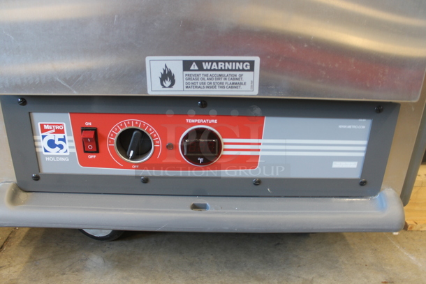 BRAND NEW SCRATCH AND DENT! 2023 Metro C5HLE015284 Stainless Steel Commercial Warming Cabinet on Commercial Casters. 120 Volts, 1 Phase. Tested and Working! - Image 2 of 6