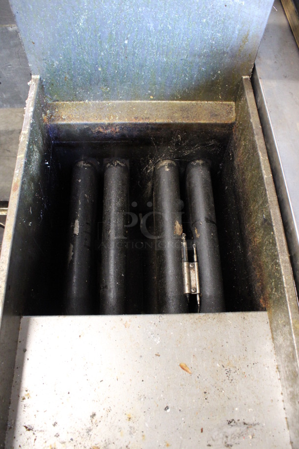Pitco Frialator Model 15C Stainless Steel Commercial Floor Style Natural Gas Powered Deep Fat Fryer. 122,000 BTU. 15x32x47 - Image 3 of 6