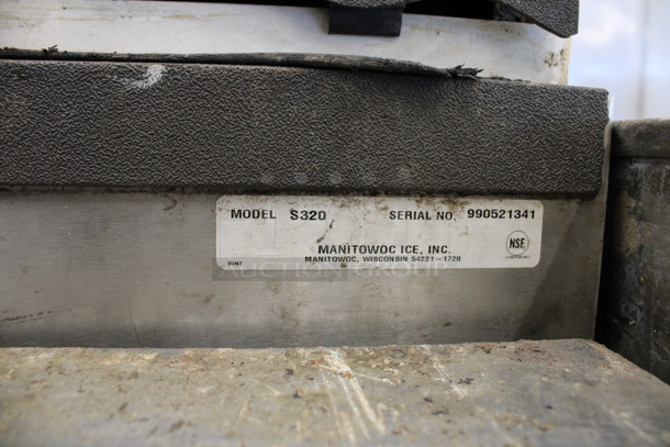 Manitowoc Model QD0423W Stainless Steel Commercial Water Cooled Ice Machine Head on Manitowoc Model S320 Commercial Ice Bin. 115 Volts, 1 Phase. 22x33x65 - Image 5 of 7