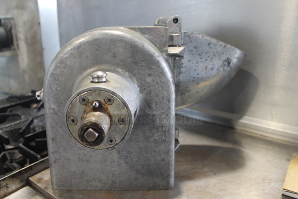 Metal Commercial Pelican Head w/ Grating Blade. - Image 4 of 8