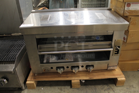BRAND NEW SCRATCH AND DENT! Cooking Performance Group CPG 351S36SBN Stainless Steel Commercial Natural Gas Powered Salamander Broiler Cheese Melter. 36,000 BTU. Tested and Working!