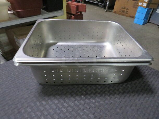 Half Size 4 Inch Perforated Hotel Pan. 2XBID - Image 1 of 1
