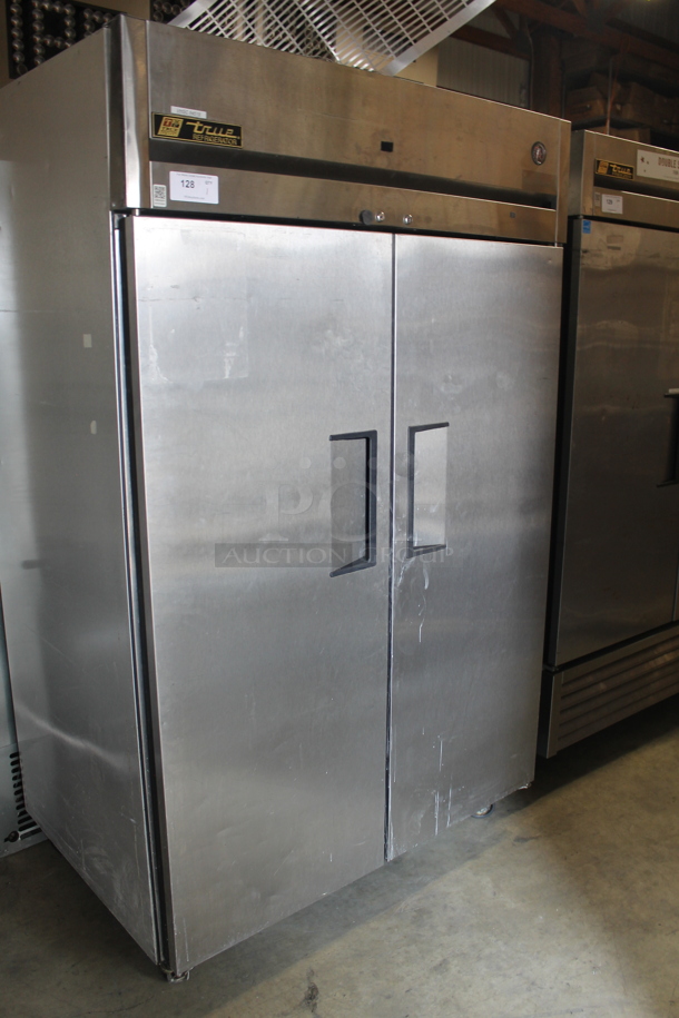 2014 True TG2R-2S Commercial Stainless Steel 2 Solid Door Reach-In Cooler With Polycoated Shelves. 115V, 1 Phase. Tested and Working! - Image 2 of 6