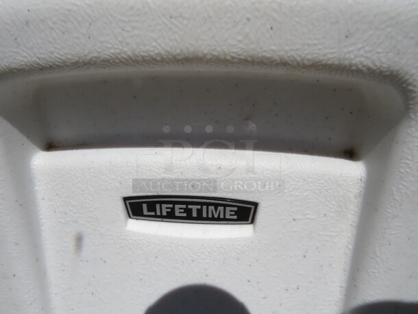 White Lifetime Folding Chair. 4XBID - Image 2 of 2