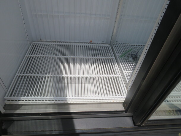 One True  2 Door Glass Display Freezer With 8 Racks. Model# GDM-49FLD. 115-208/230 Volts. 53X27X77 - Image 3 of 4
