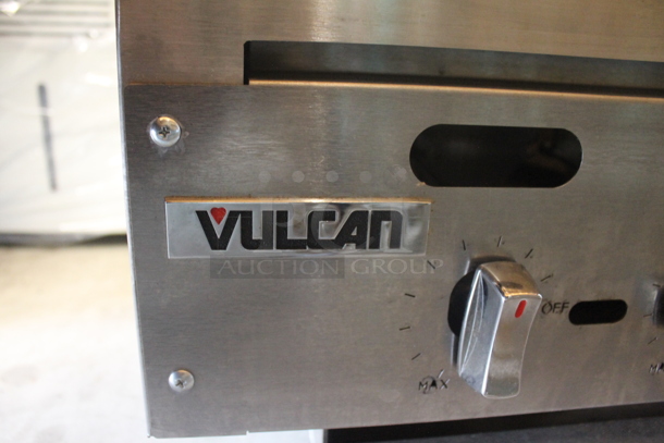 BRAND NEW SCRATCH AND DENT! 2016 Vulcan VACB36-201 Stainless Steel Commercial Countertop Propane Gas Powered Achiever 36" Medium-Duty Radiant Charbroiler Grill. 96,000 BTU. - Image 4 of 5