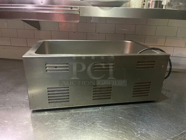 Working! Commercial Counter Top Food Warmer Stainless Steel NSF 1200 Watts 15 Volt Tested and Working! - Image 3 of 4