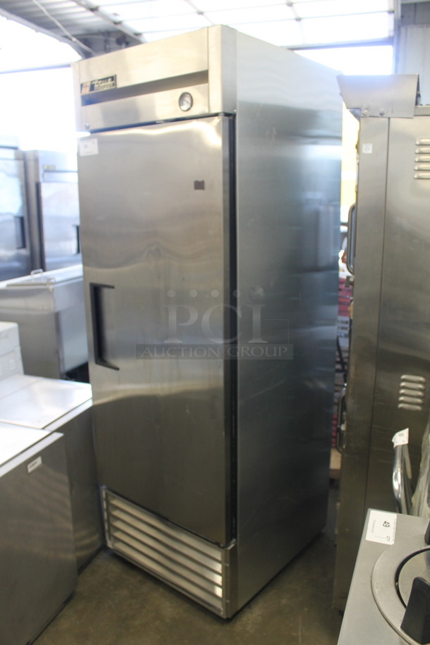 True T-23F 1 Door Stainless Steel Freezer w/ Poly Coated Racks. 115 Volt, 1 Phase. Tested and Working! - Image 3 of 6