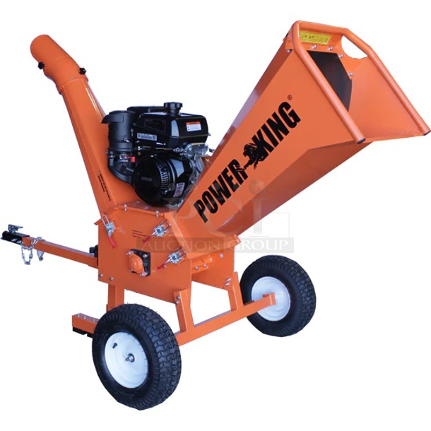 **THIS ITEM IS A LIGHTLY USED RETURN** Kohler PowerKing PK0915 5-Inch 14 HP Tow-Behind Chipper Shredder -. Serial Number: 5109803988. - Max Output: 14 HP at 3600 RPM - Blade Speed: 2530 RPM  - Principal axis rotation direction: counter-clockwise - Max. Chipping Capacity: 5.75 inches - Engine Type: Kohler 14HP CH440 OHV4-stroke - 
Towable with a toolless removable tow bar