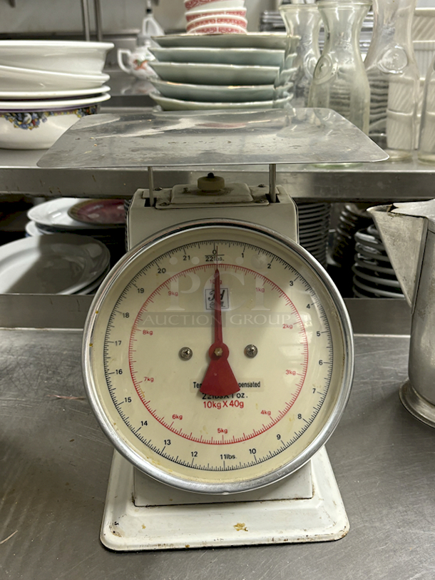 22lbs x 1Oz. Temperature Compensated Scale.  - Image 1 of 3