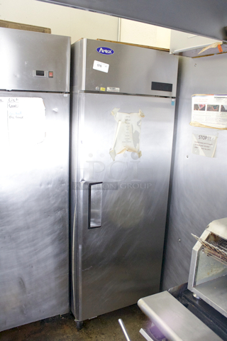 Atosa MBF8001GR Top Mount Reach-in One-section Freezer, Digital Temperature Control, -8° to 0°F Temperature range, On Commercial Casters, 120v. TESTED: In Great Working Order. Dimensions: 28-7/10 x 31-7/10 D x 81-3/10 H.