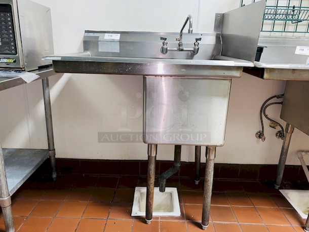 SPRECTACULAR! Duke Manufacturing SDTS-2116-11L Stainless Steel Prep Sink with Left Side Drainboard. 
Condition: 10
Comes complete with faucet. Bowl measures 16 x 21 x 13 inches.

36-1/2x27x44 - Image 3 of 6