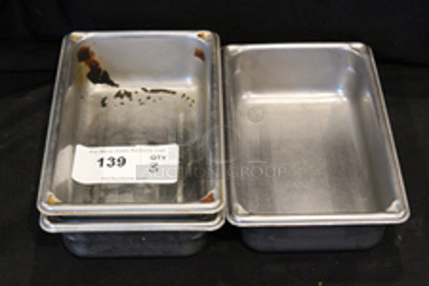 Stainless Steel 1/4 Pan, 2-1/2 Deep.
6-1/4x10-1/4x2-1/2
3x Your Bid
