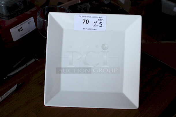 LIKE NEW! Front of the House DOS027WHP21 Kyoto 11 3/4" Bright White Square Porcelain Plate. 11-3/4x11-3/4x1. 25x Your Bid - Image 2 of 6